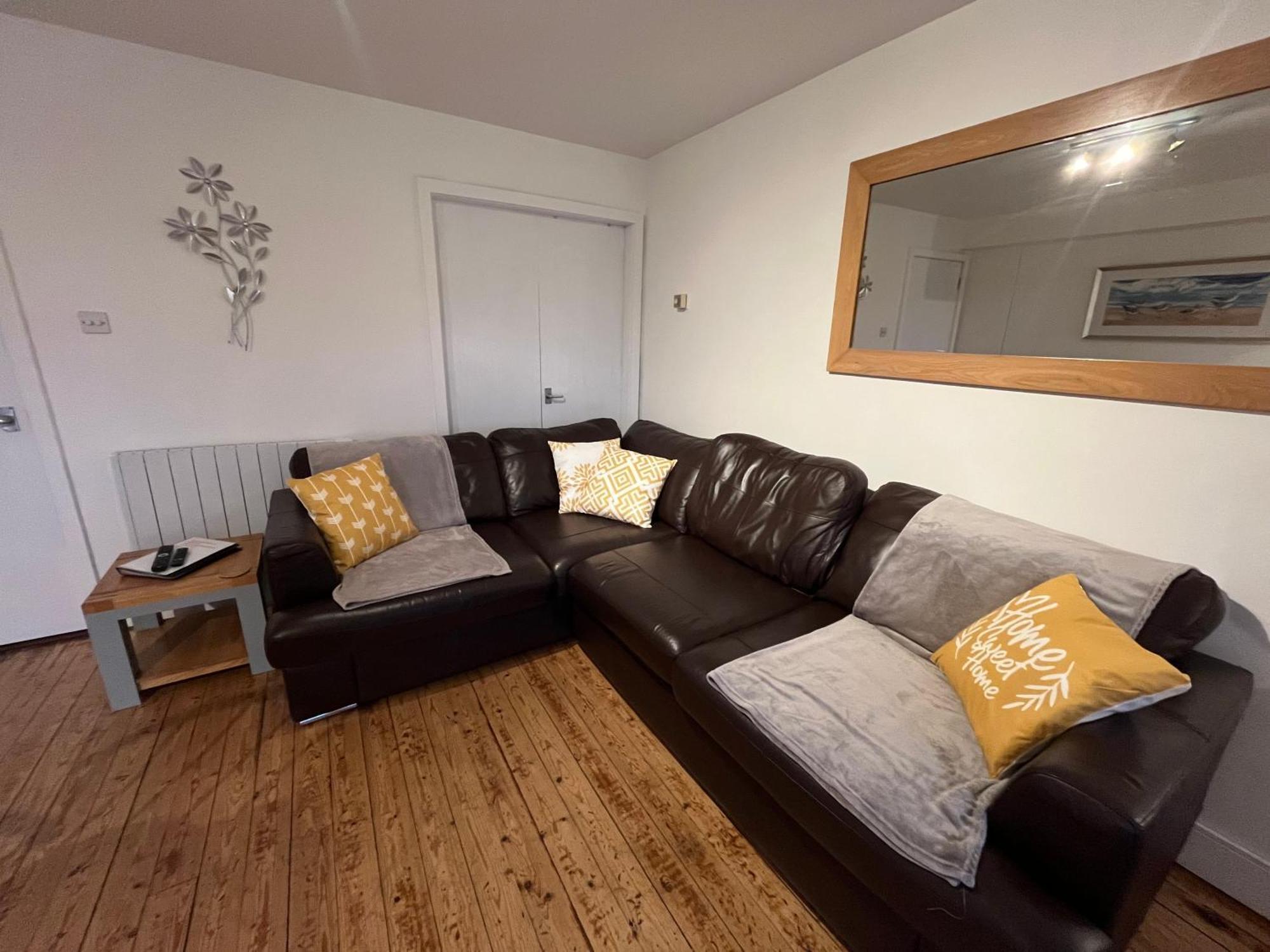 12, Sea Wharf *